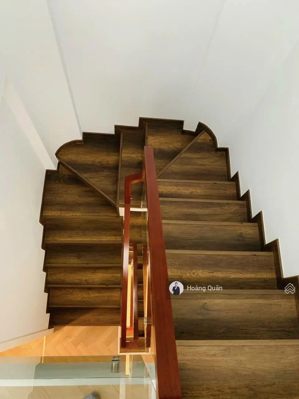 Gấp bán - nhỉnh 8 tỷ - xe hơi ngủ trong nhà 50m2 - 4 tầng BTCT - 4PN - thông ra Lê Văn Sỹ Phú Nhuận