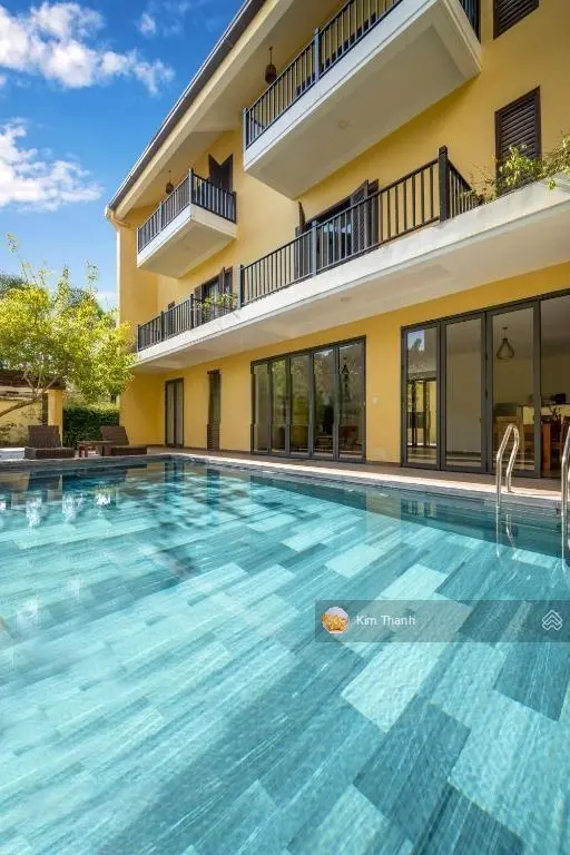Bán gấp khu resort 30 phòng VIP Cửa Đại DT 2.813m² doanh thu 1 tỷ/tháng giá chỉ 90 tỷ