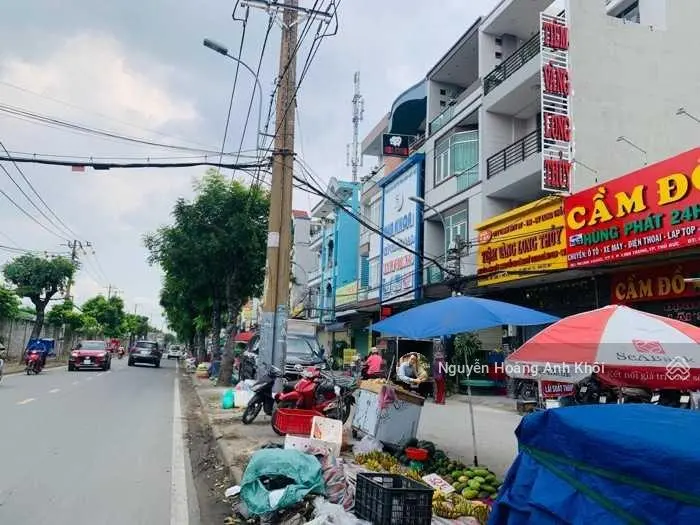 200m2 - ngay chợ Linh Trung - xây dựng 4 tầng - dòng tiền tốt - 10.5tỷ