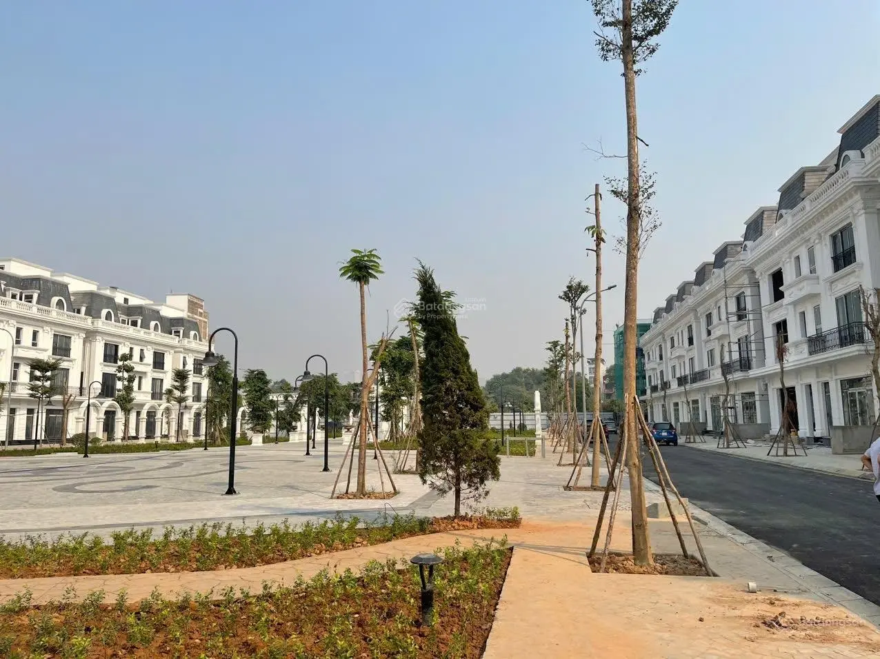 Bán suất ngoại giao căn Shophouse mặt đường 70 dự án FLC Premier Parc Đại Mỗ 96m mặt tiền 8m