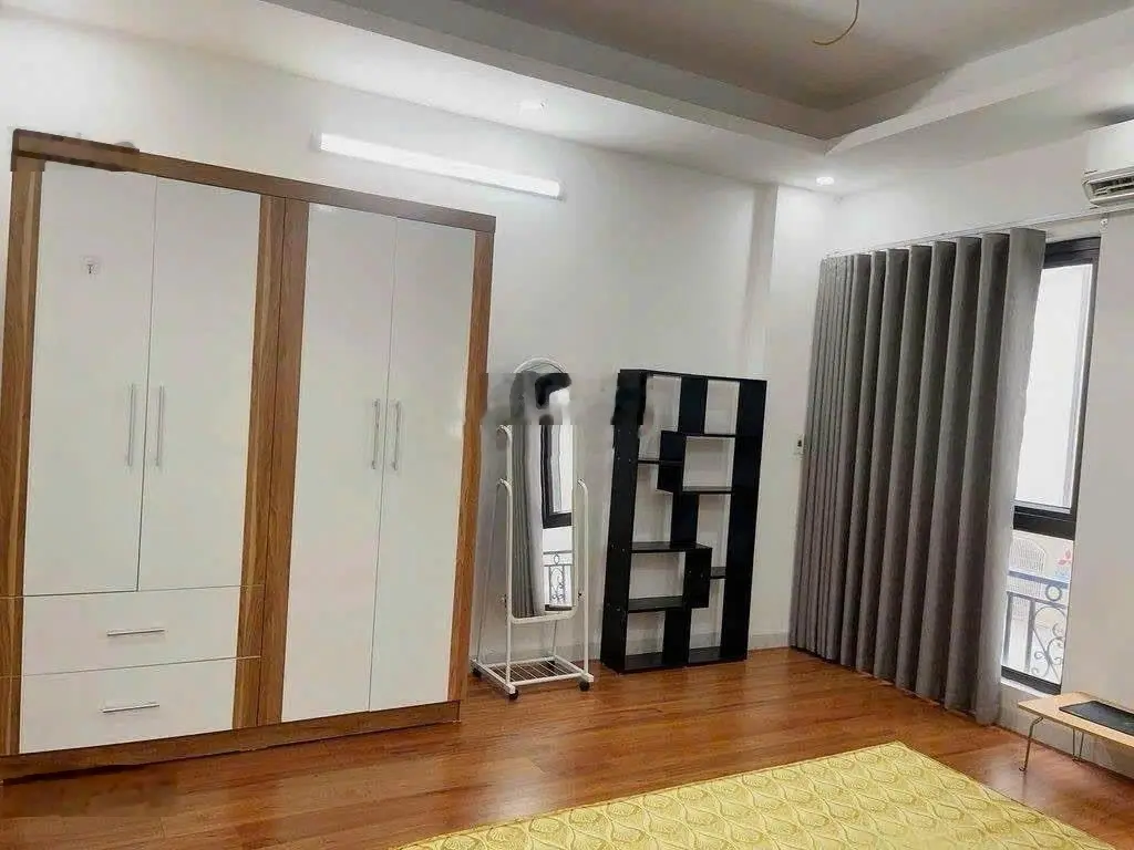Hàng hiếm tại Kiến Hưng, 5,8 tỷ, 40m2, 4PN, 4WC, 5 tầng