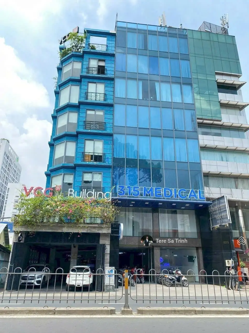 Ông bán nhà MT Phan Đình Phùng - PN (15x25m) HĐT: 250tr/th CTXD: Hầm 10 lầu HĐT: 350tr/th
