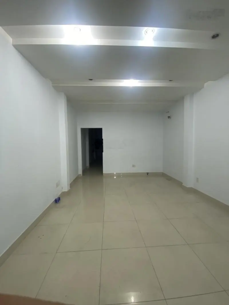 Bán nhà mặt tiền 120m2 ngang 4,5m 2 tầng KD đỉnh Trần Bình Trọng ngợp bank 13.5 tỷ