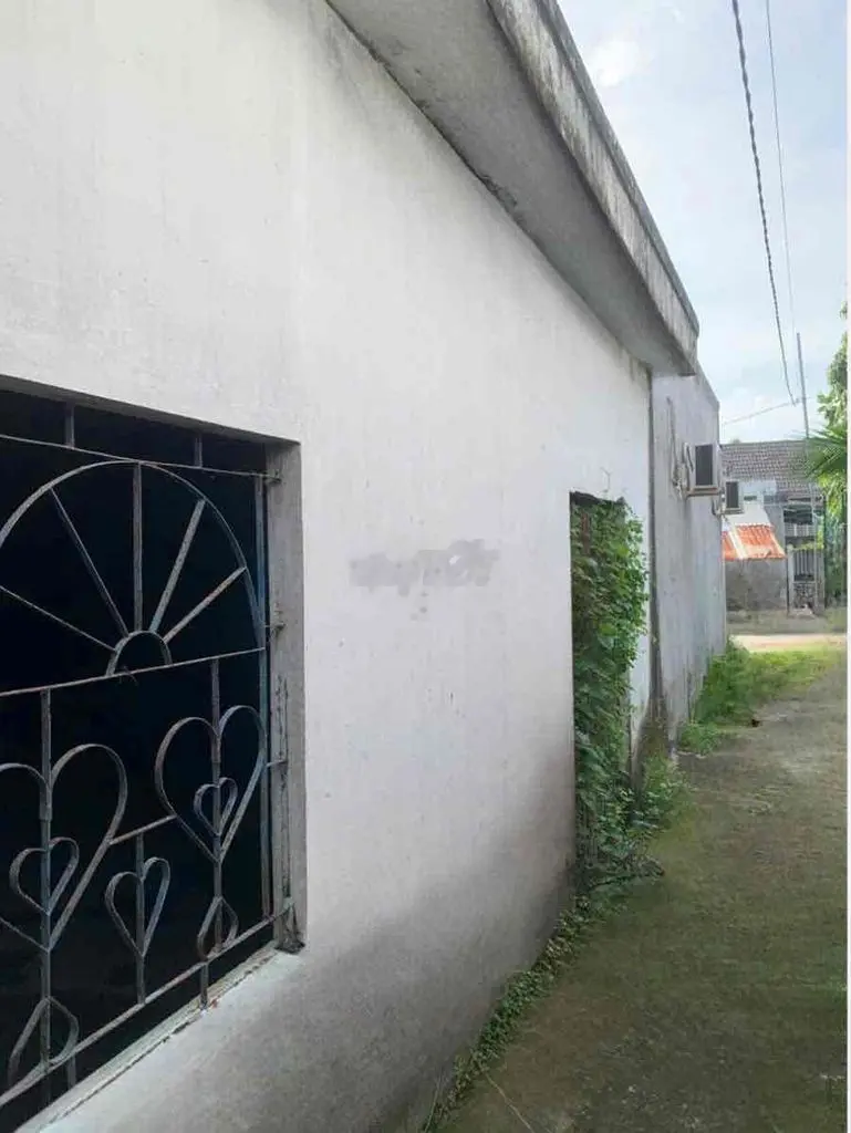 BÁN NHÀ 75M2 CÁCH ĐƯỜNG NGUYỄN VĂN NGUYỄN 50 MÉT