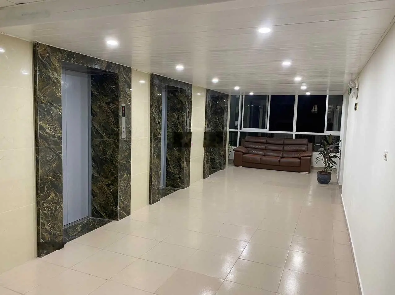 Bán căn hộ CT2 - Văn Khê Hà Đông - lô góc - 145m2 - 3ngủ - 2 vs - 4 tỷ nhỉnh - tặng full nội thất