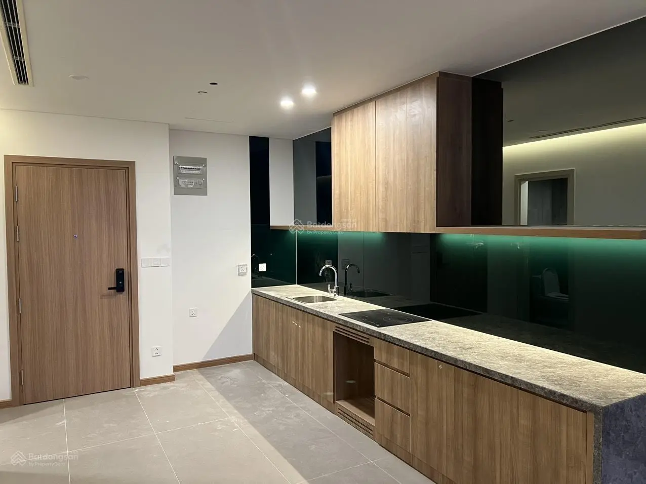 Căn hộ cao cấp 5* risemount với kính dát vàng 24k giá chỉ 3,5 tỷ (1pn-2pn), view sông hàn