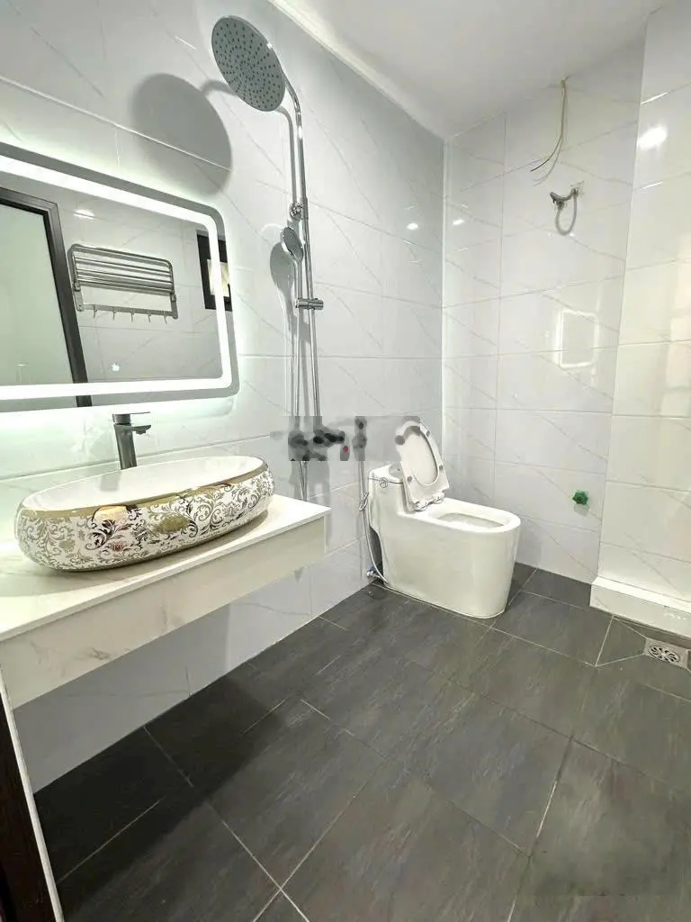 Nhà đẹp Trần Cung 40m2 x 7 tầng thang máy - ô tô tránh nhau - full nội thất - gần công viên