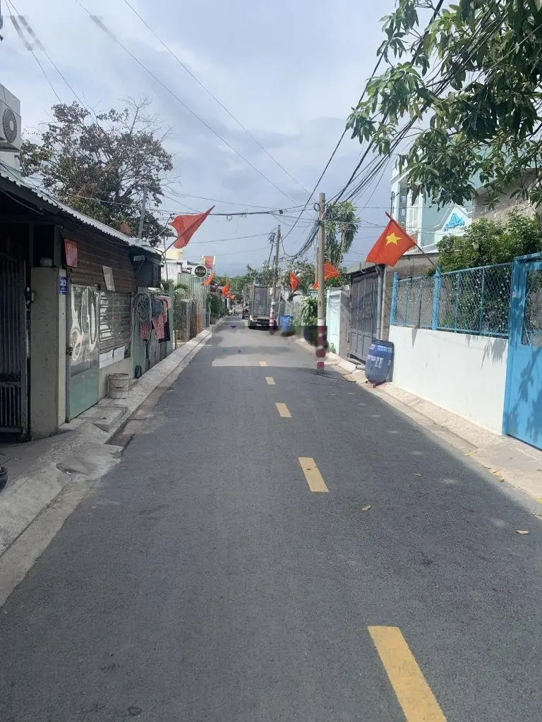 HXH tránh 1/ Ngô Chí Quốc kề bên KCN Linh Trung - TL43 DT: 78m2 - 2PN 1 lầu chỉ với 4.4 tỷ TL