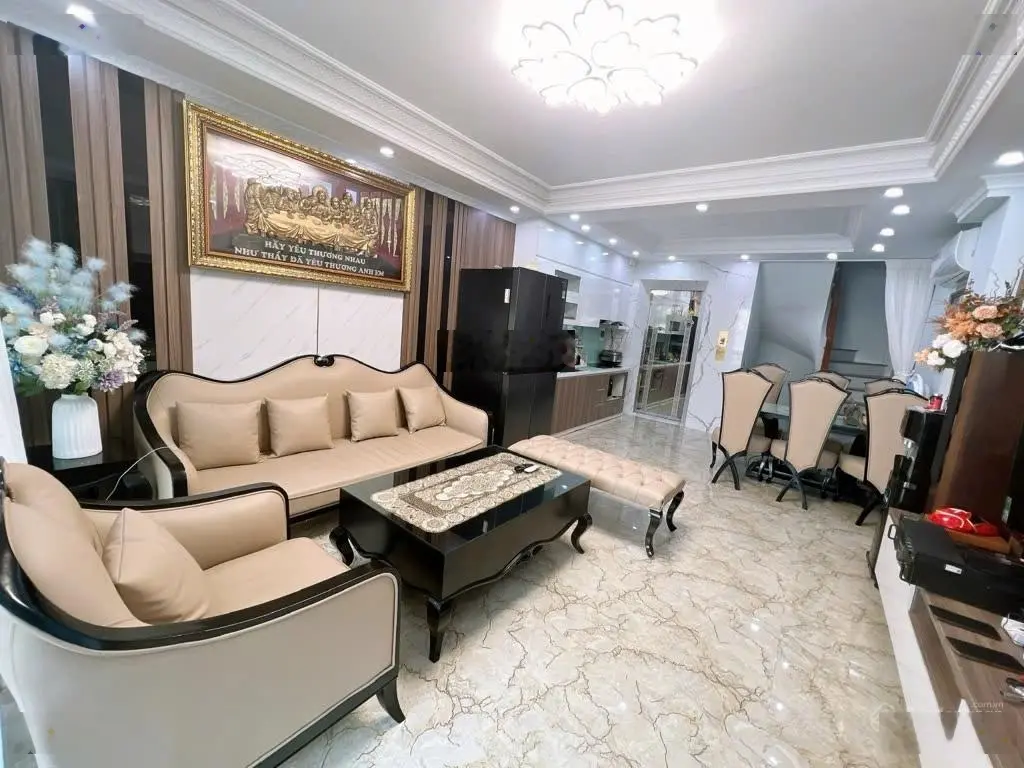 Bán nhà Nguyễn Văn Cừ 55m2 5 tầng, thang máy, gara ô tô, MT 5m, chào 9 tỷ. Ngõ thông - dân trí cao