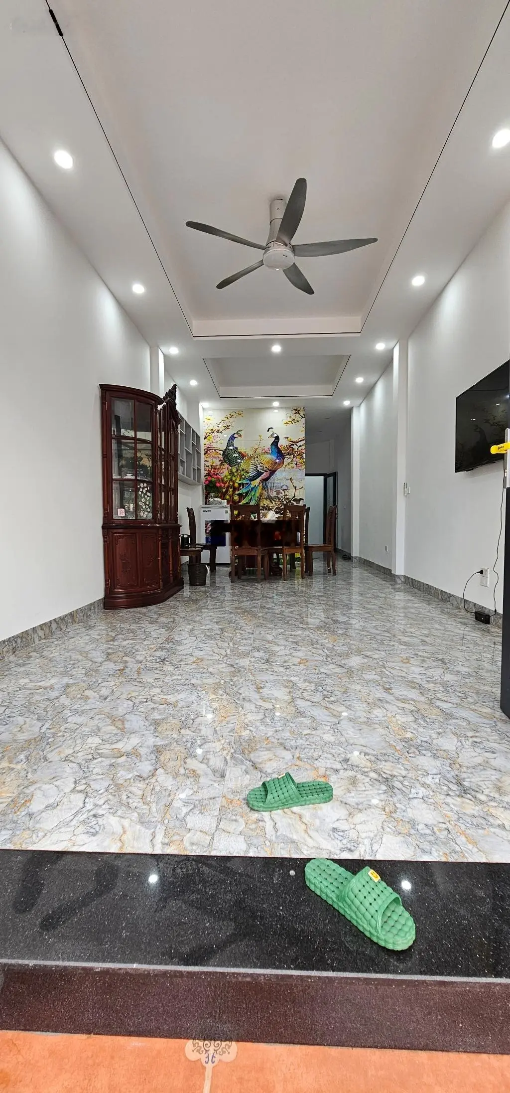 Ban nhà mới, ngọc lâm, long biên 58m, 5 tầng thang máy, oto đỗ cửa 11.5 tỷ.