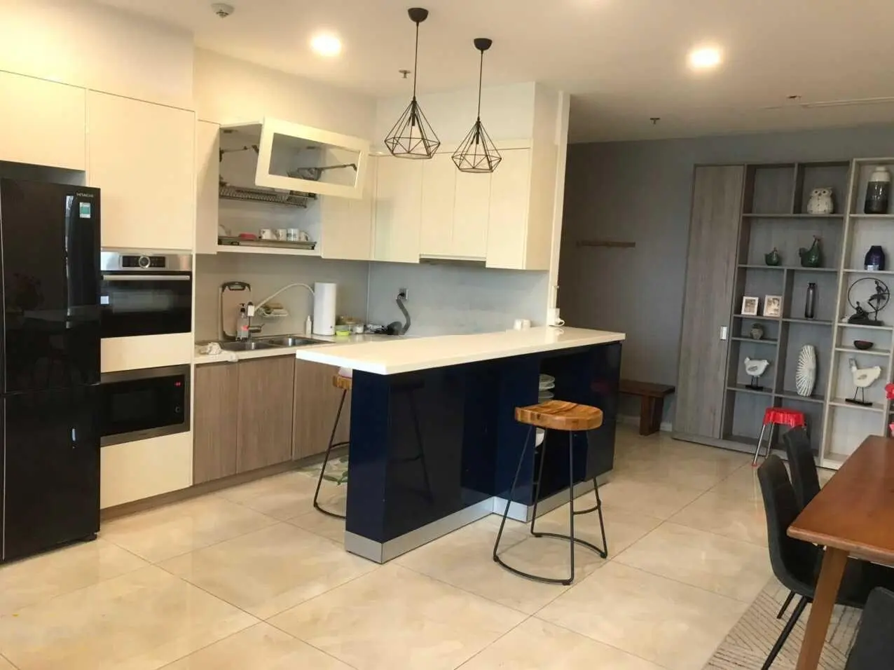 Tòa nhà CHDV MT Tân Cảng, P.25, Bình Thạnh, 8x60m, 7 Tầng - HĐT: 300 triệu/ tháng, giá 85 tỷ