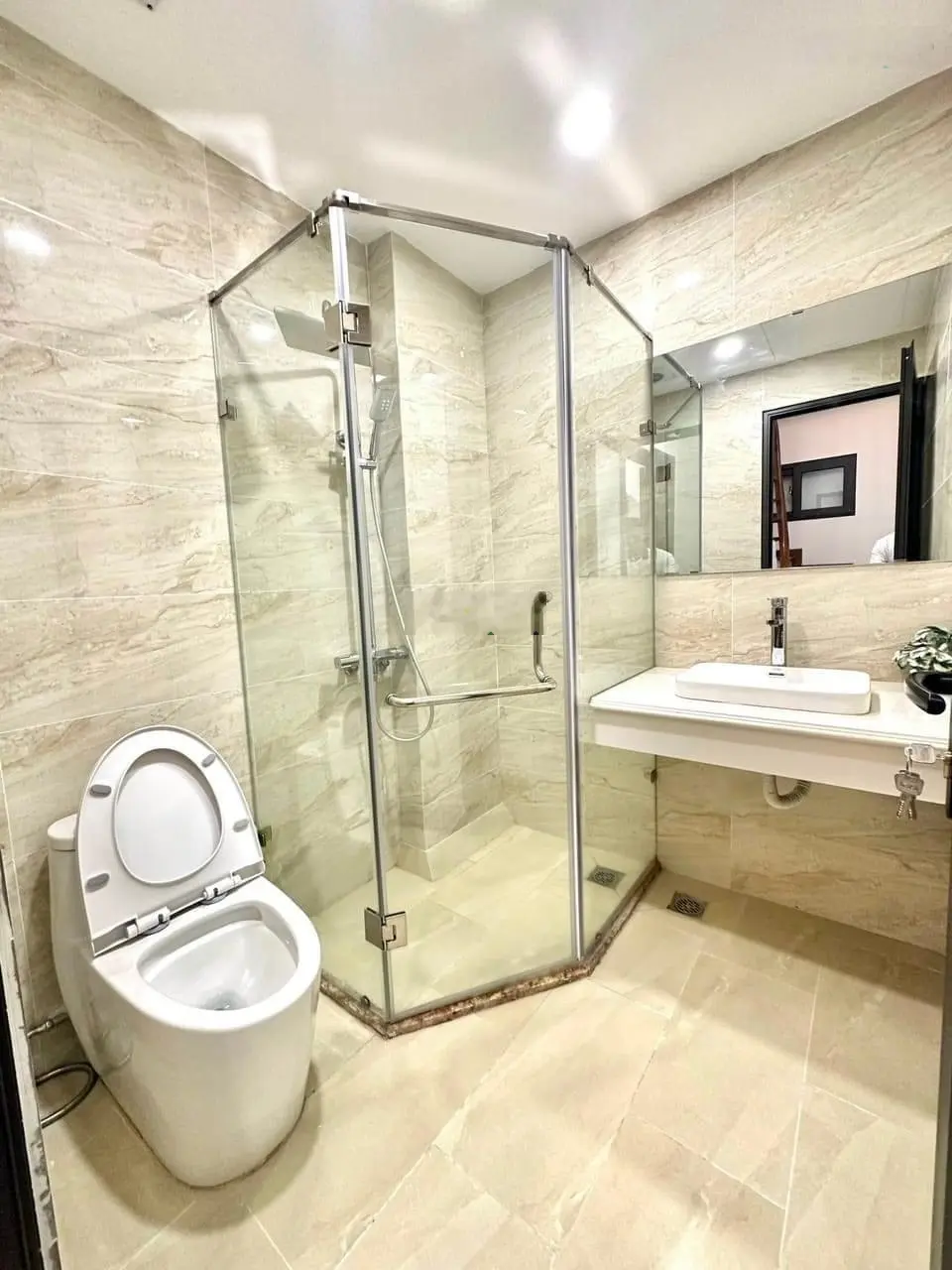BÁN NHÀ NGÕ 97 VĂN CAO_DT40m2_3 NHÀ RA OTO TRÁNH_MẶT NGÕ THÔNG_TT BA ĐÌNH_GIÁ 7,5 TỶ