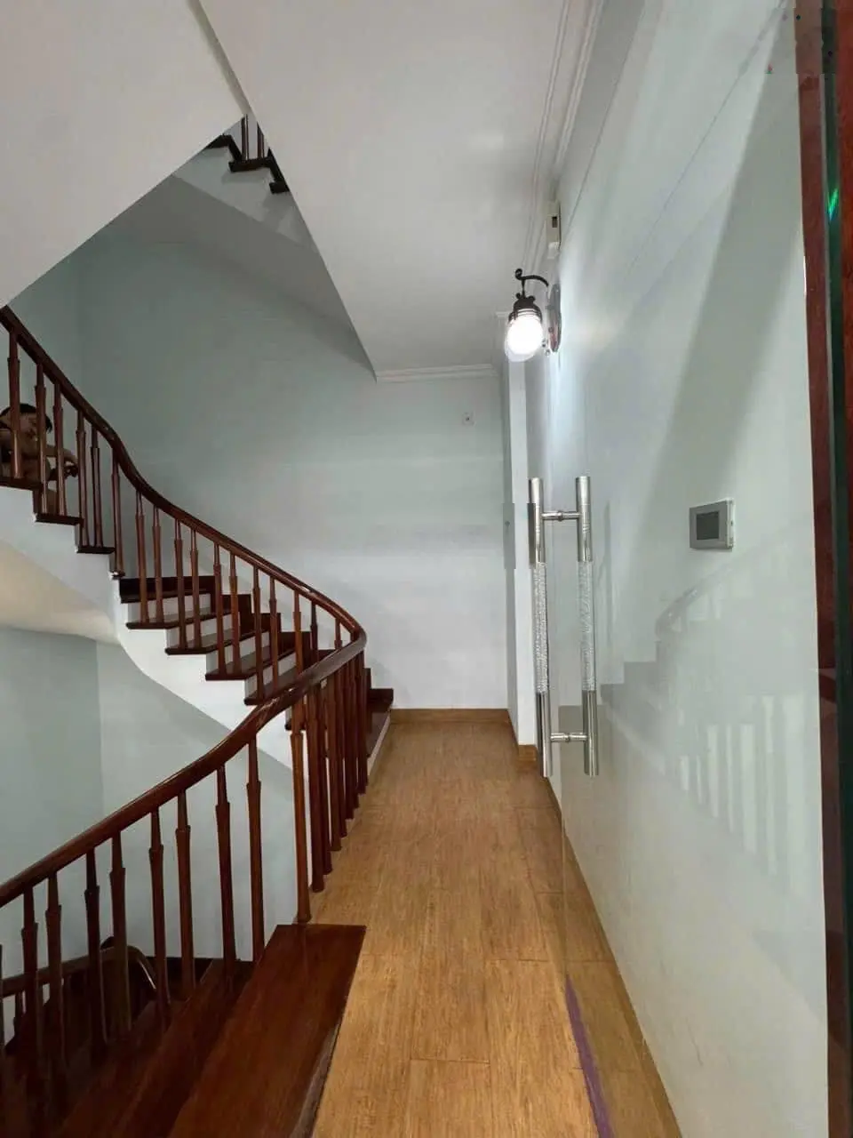 Khu phân lô - Hồng Hà - Ba Đình - mặt tiền lớn