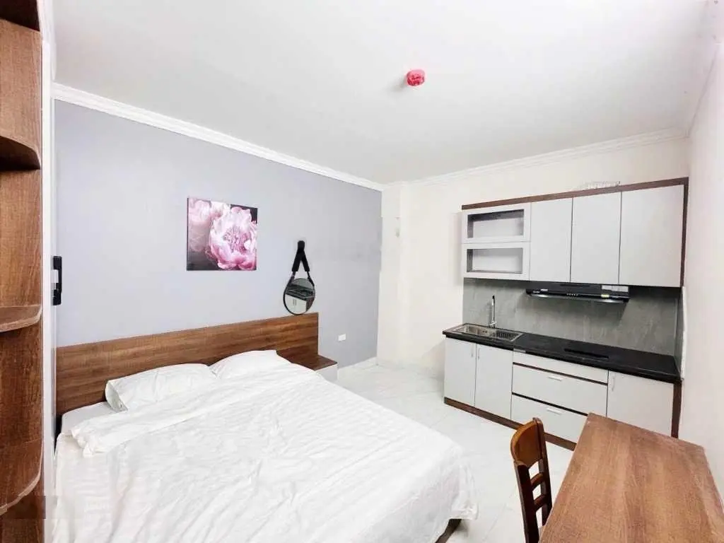 Tòa CCMN Nguyễn Khang, Cầu Giấy, 109m2 x 7T dòng tiền 180tr/tháng giá chỉ 26.6 tỷ