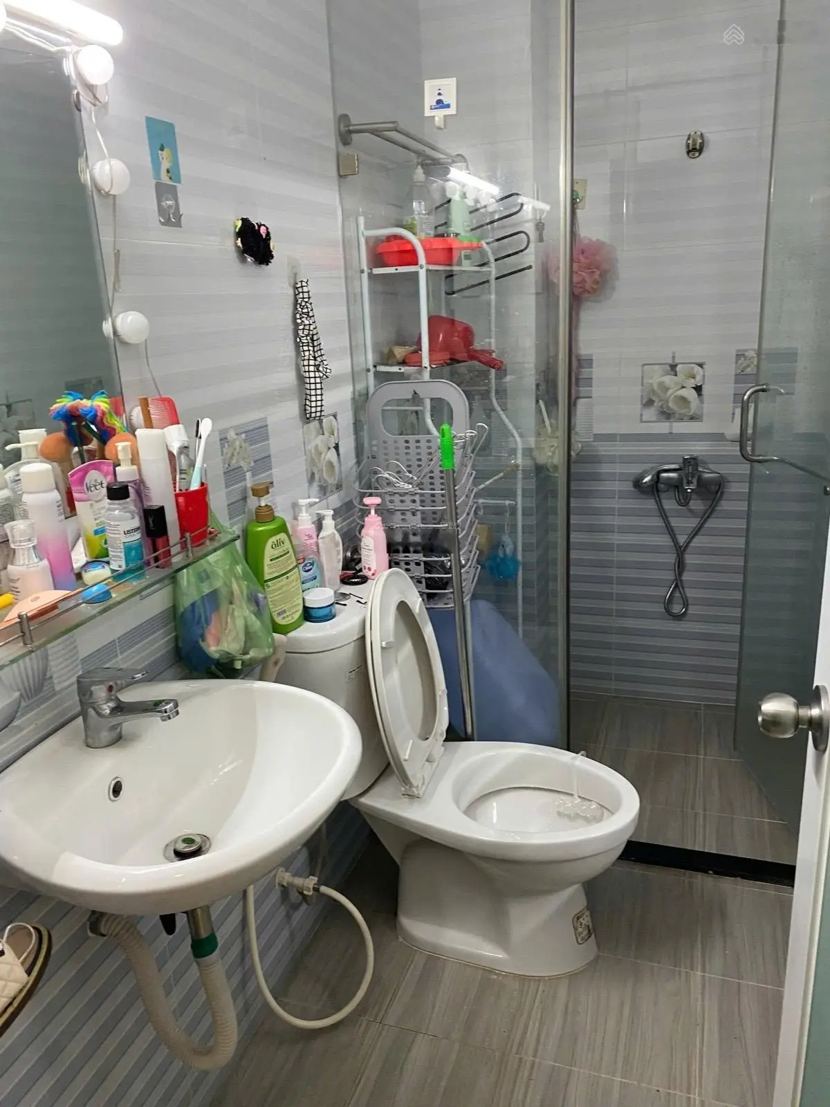 Duy nhất 1 căn - Khu phân lô đồng bộ - đối diện Vạn Phúc City - 1 trệt 3 lầu - 30m ra Quốc Lộ 13