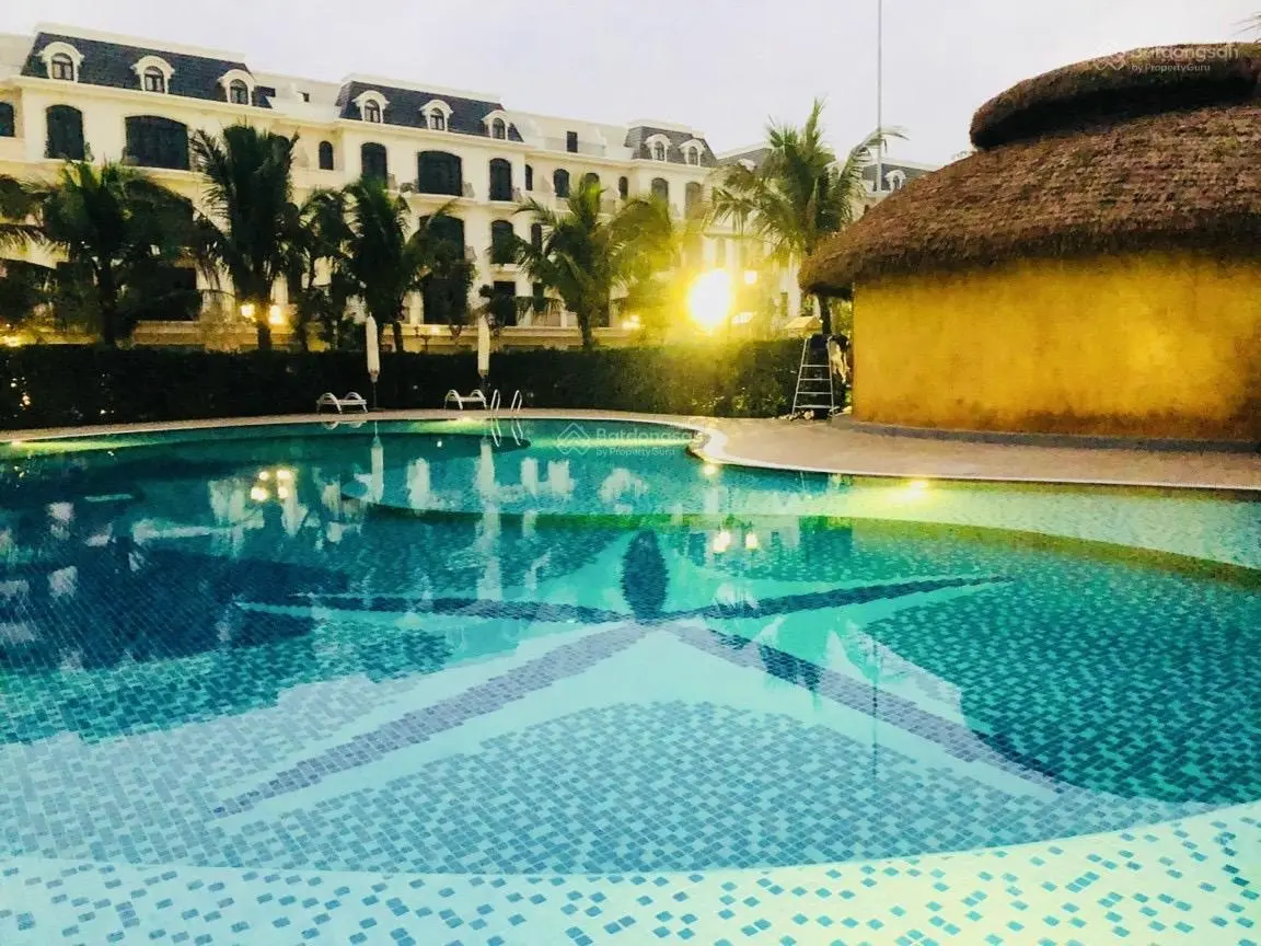 Bán BTLK 60m2 xây 5 tầng 6PN 4WC 240m2 sàn gần công viên tại VH Ocean Park 2 sẵn sổ đỏ giá 7,85 tỷ