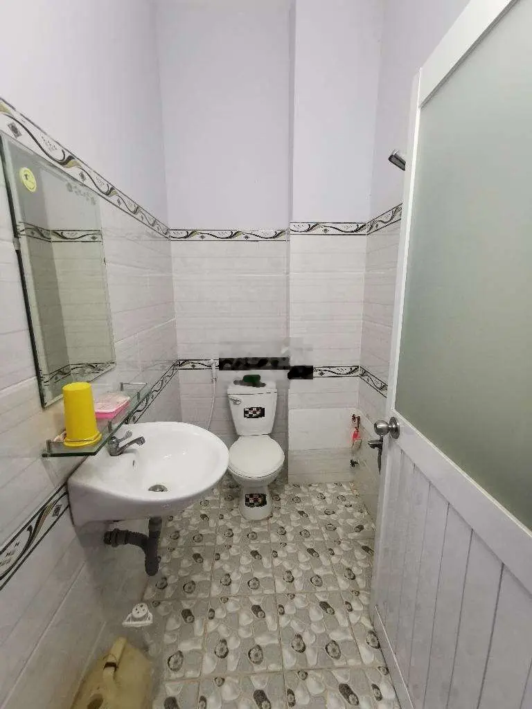 Nhà 4 Tầng, 66m2, Hẻm 8m. Gần Chợ Hiệp Thành, Nguyễn Ảnh Thủ