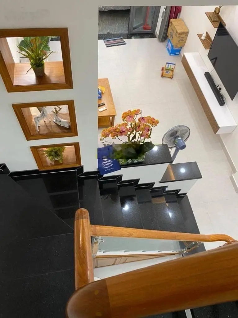 Nhà đẹp 3 tầng đường số 9, trường thọ, tp thủ đức giá chỉ 8.3 tỷ tl