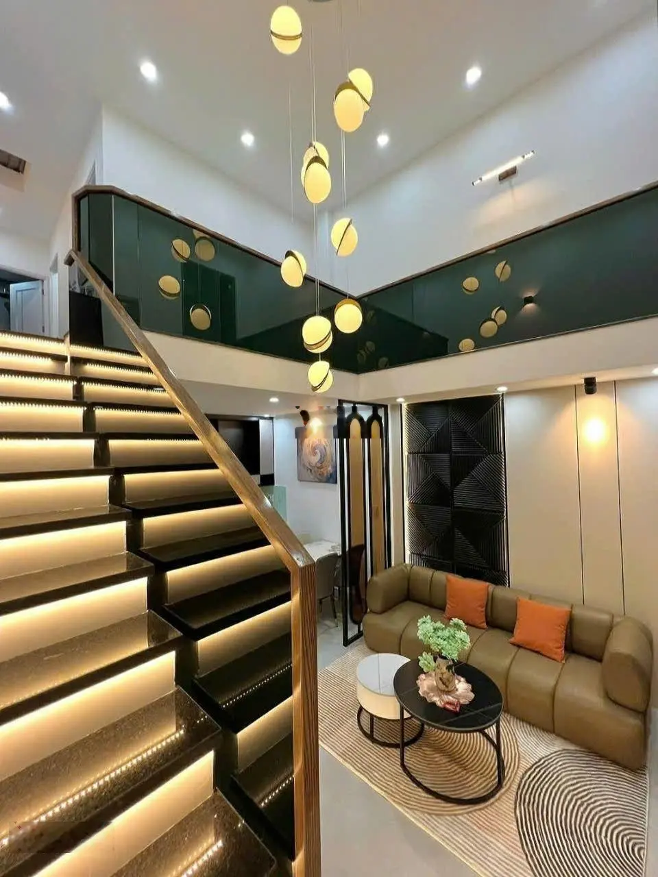 Nhà đẹp 50m2, 2 tầng, 3 phòng ngủ ( có phòng ngủ dưới) , gần biển 200m ,thanh khê