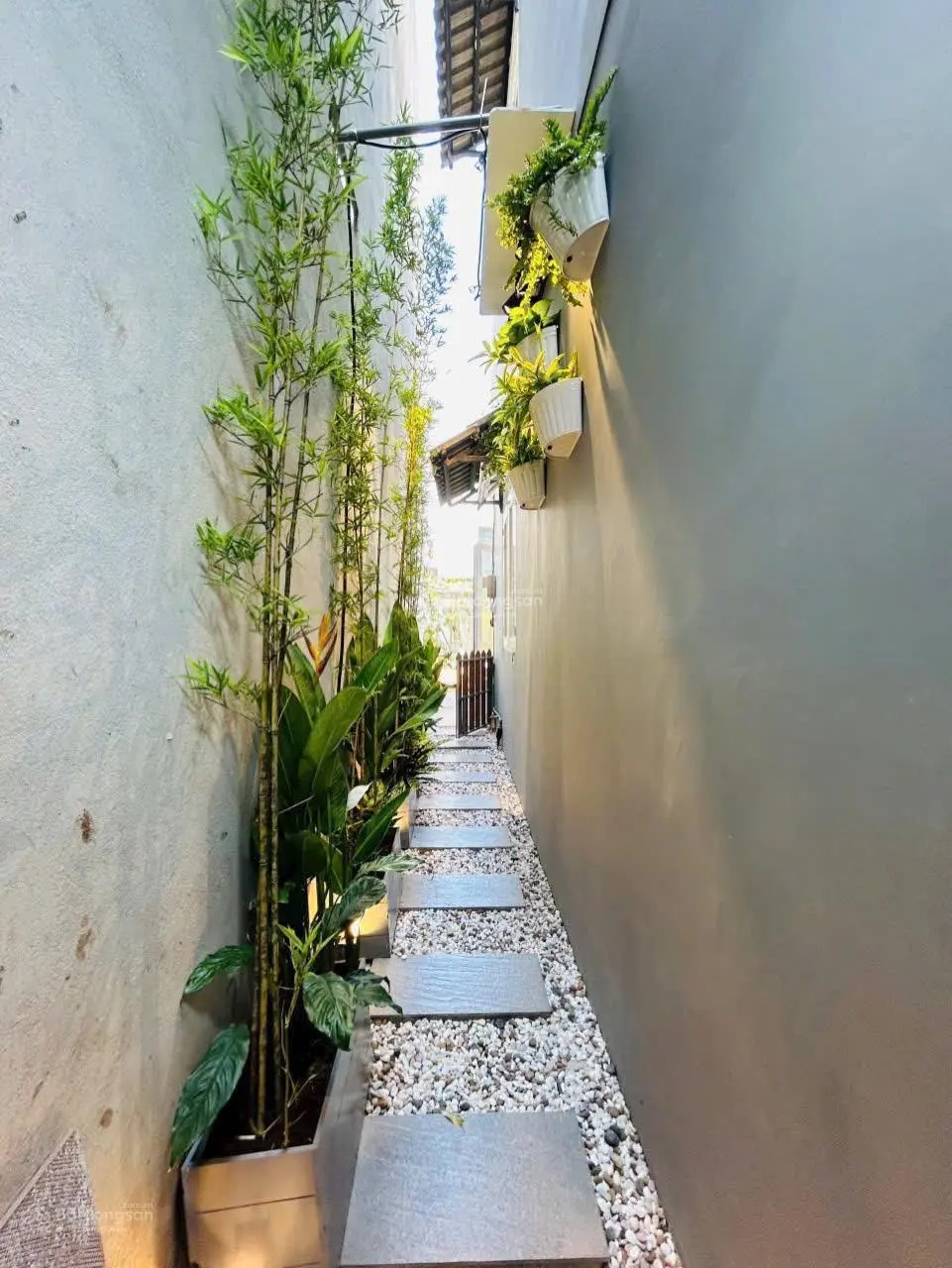 Bán nhà đẹp Phường 9 6,1x12 hẻm 4m xe hơi đậu trong nhà khu phân lô đồng bộ chỉ hơn 6 tỉ