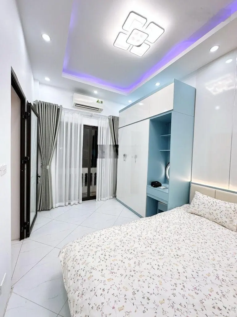 Hàng xóm times city -ngõ ba gác - gần phố - nhà lô góc 3 mặt thoáng tam trinh 40m2 3 tầng chỉ 3.75