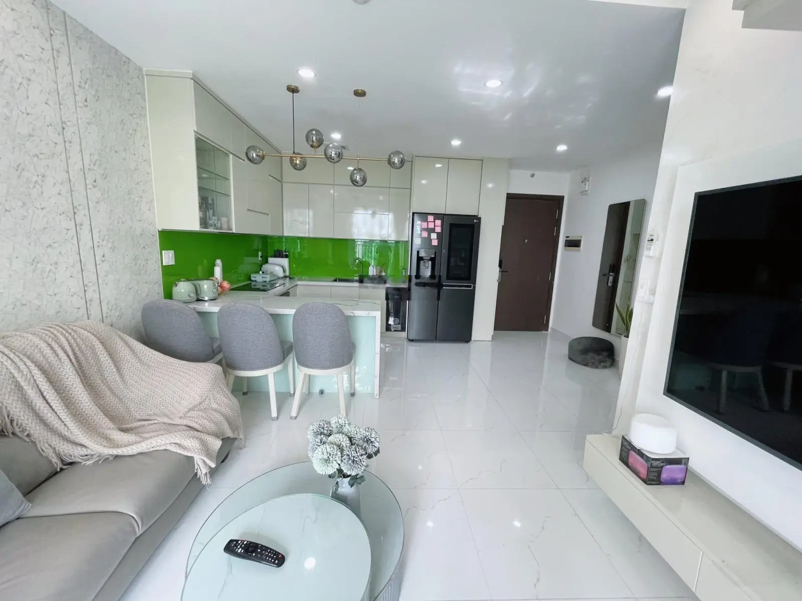 Chính chủ cần tiền bán gấp căn hộ Sunrise Riverside. 2PN, 2WC, 69m2