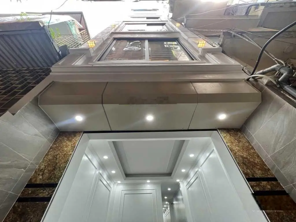 Hàng Tuyển Ba Đình_dt 47m_6 tầng_thang máy_oto cực gần_full nội thất_giá 9.9 tỷ