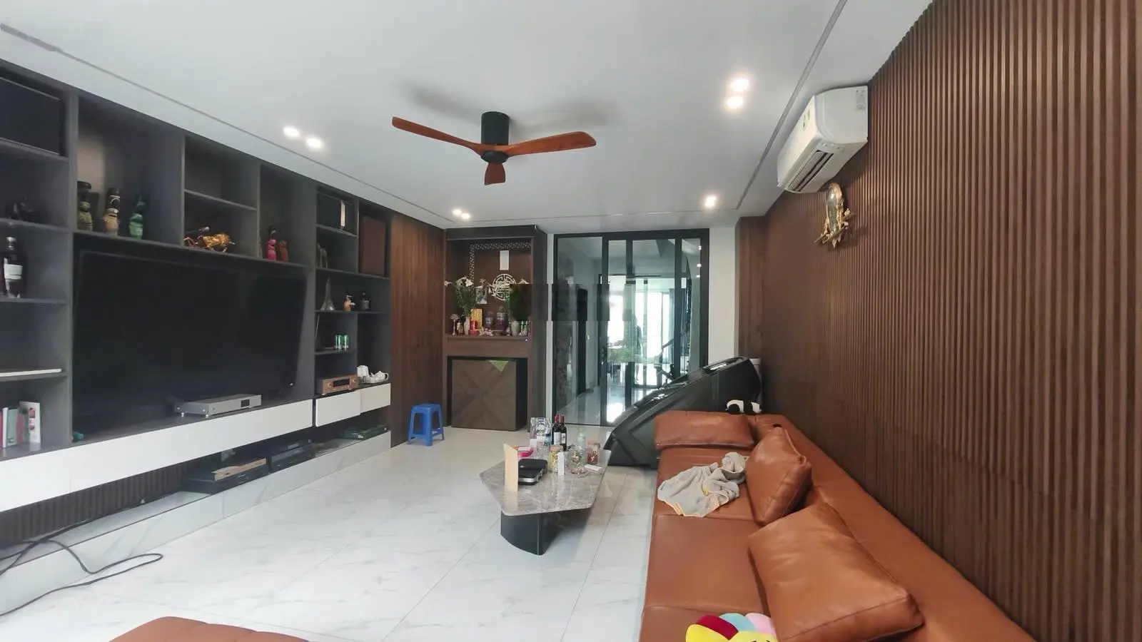 Bán nhà Tư Đình 64m2 x 5 tầng ô tô vào nhà giá nhỉnh 16 tỷ