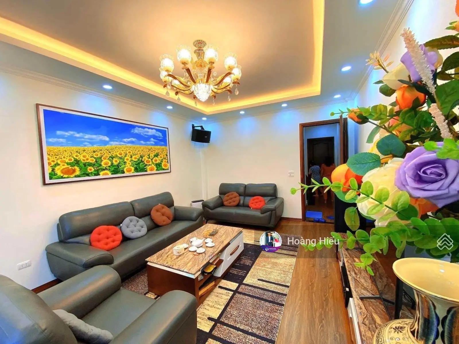 Thật 100%! Nhà mới đẹp Quan Hoa, Cầu Giấy, sát phố, 2 mặt thoáng, tặng nội thất mới xịn, 42m2 5T