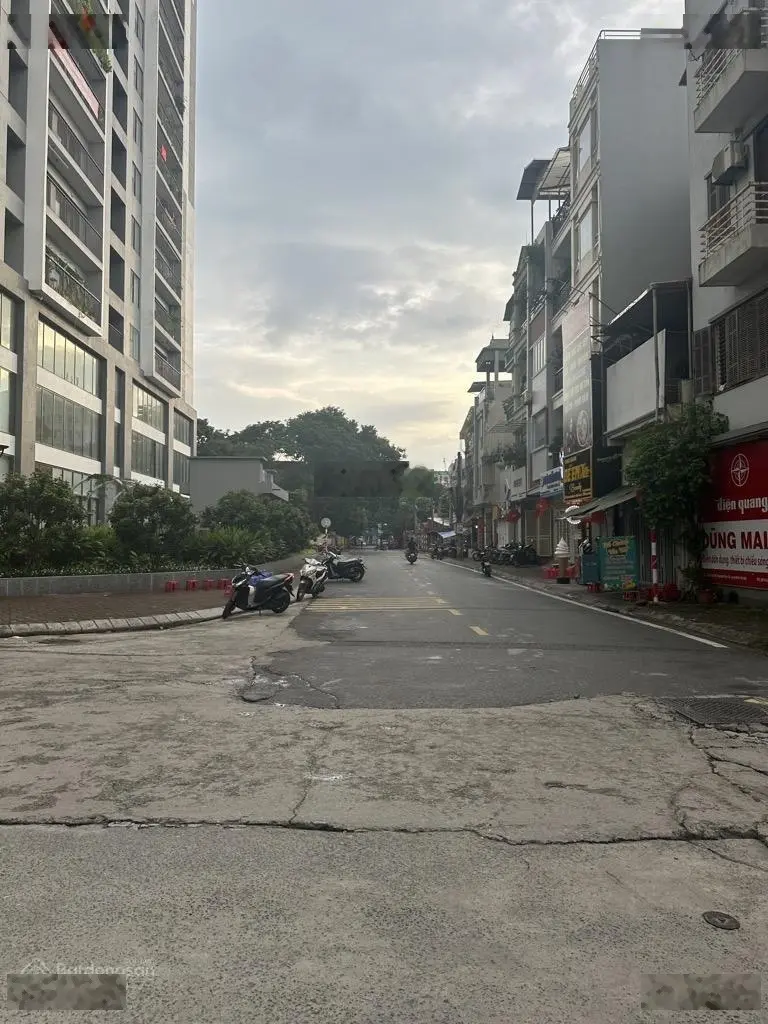 Bán nhà Nguyễn Văn Cừ kinh doanh, 2 thoáng ô tô tránh, 65m2 5 tầng, chào 15,9 tỷ. LH: 0843125777