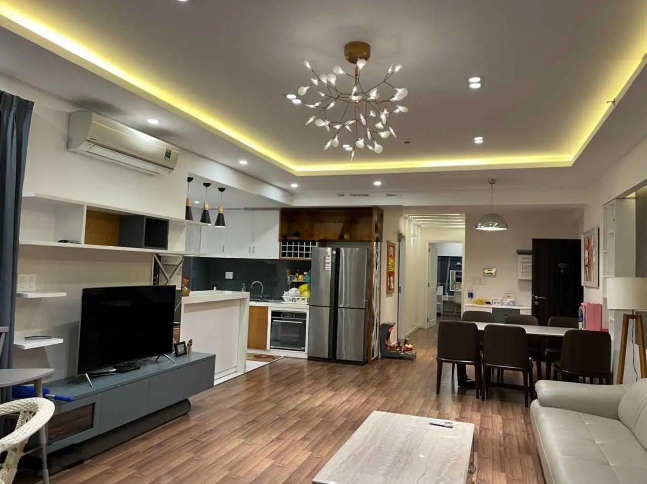 Bán căn hộ Green Valley, Phú Mỹ Hưng, Quận 7, DT: 128m2, 3PN, 2WC, có ô xe hơi, giá: 8 tỷ (TL)