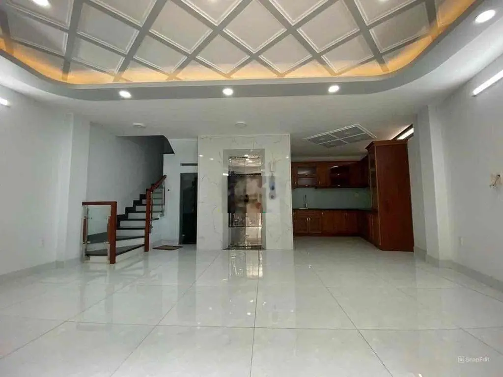Bán Nhà Khu - Phan Xích Long / Ngang : 6m - 20m ra Mặt Tiền -Thang Máy