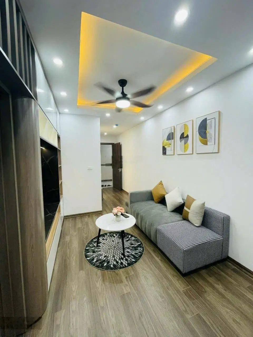 Bán gấp căn 46m2, 2ngủ&1VS HH2 Linh Đàm, Hoàng Mai. LH: 0966 455 *** em Thuỷ