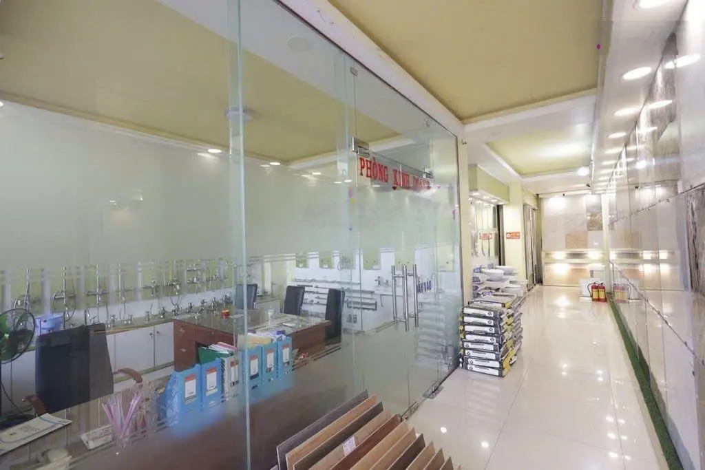 Bán tòa nhà 5 tầng mặt tiền Hà Huy Giáp Ngã Tư Ga- Thạnh Lộc-Thanh Xuân- 269m2