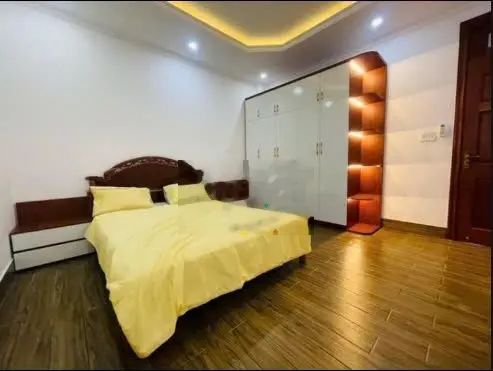 Thanh lý căn nhà 270m2, trung tâm TP Tân Uyên, sổ có sẵn, ngay DT746