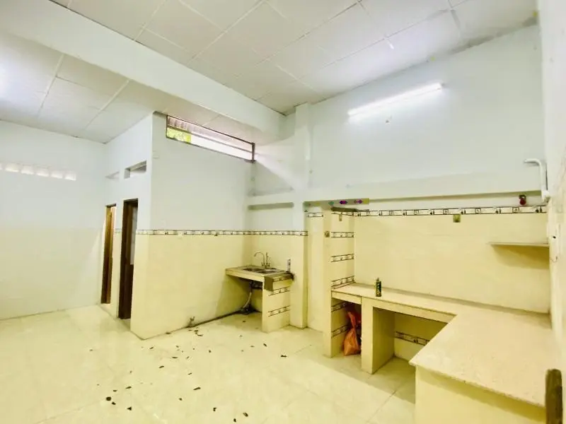 Lê Tấn Bê phường An Lạc, Bình Tân HXH thông 66m2, 3 tầng, TL