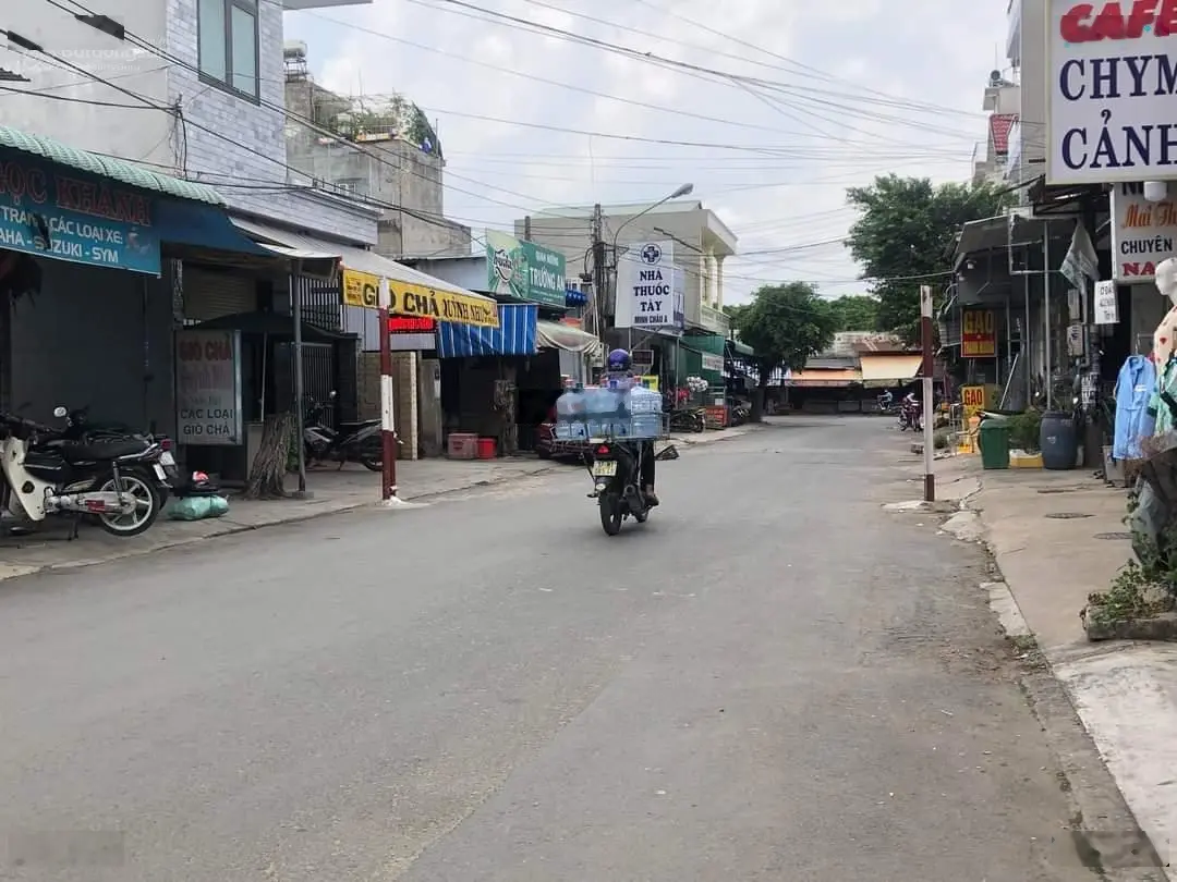Bán dãy trọ + kiot MT kinh doanh chợ Xóm Vắng, Phường Dĩ An, TP Dĩ An
