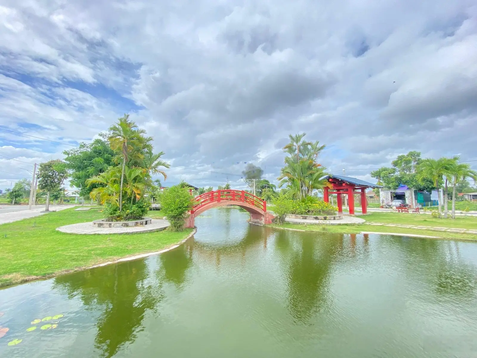 Bán đất cát tường phú sinh đối diện view công viên nhật bản giá rẻ dt: 4x20=80m2 shr đất đẹp quá ạ