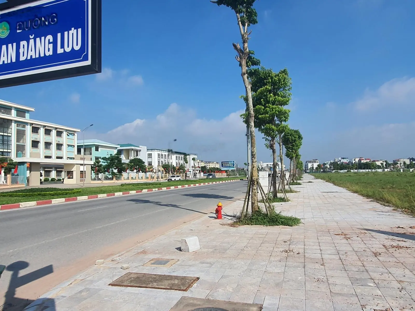 Đất nền sẵn sổ ,cạnh ngã 6 tp Bắc Giang