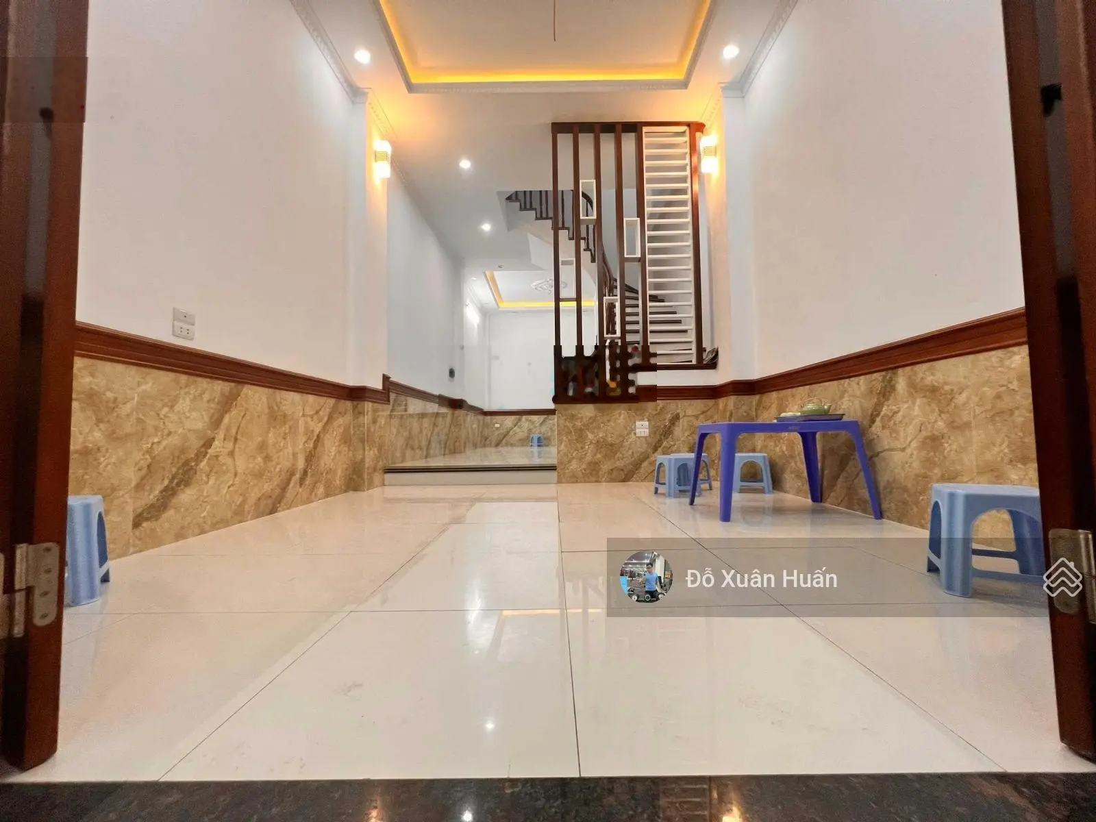 Cực rẻ, chỉ hơn 6 tỷ có nhà 4 tầng 54m2 cực đẹp, lô góc 2 mặt thoáng Thụy Khuê, cạnh Hồ Tây