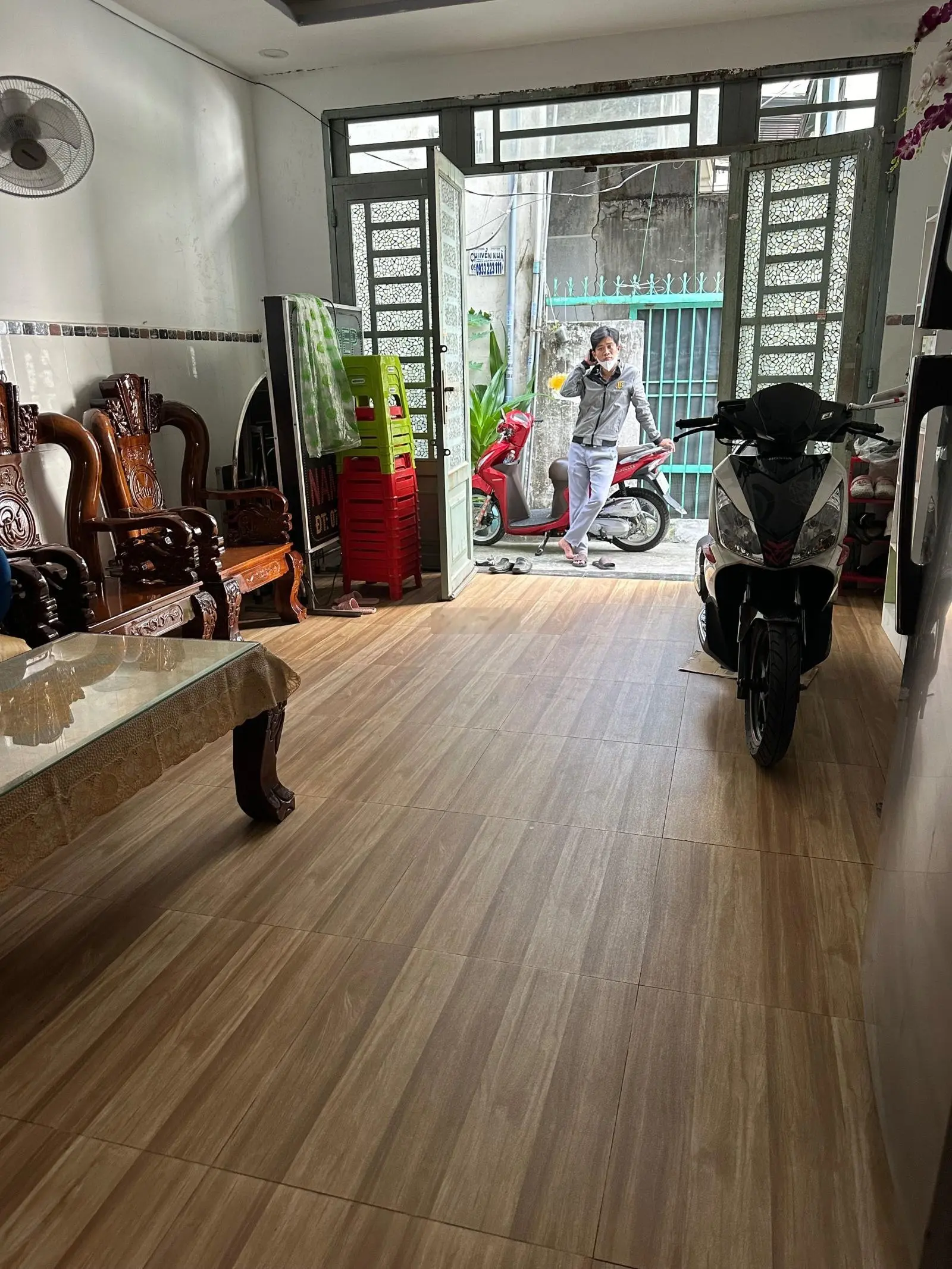 Bán nhà chính chủ. SHR 1 lầu 2PN2WV. DT: 4x10m hoàn công đầy đủ. Hẻm Hiệp Thành 7, PHT, Q12