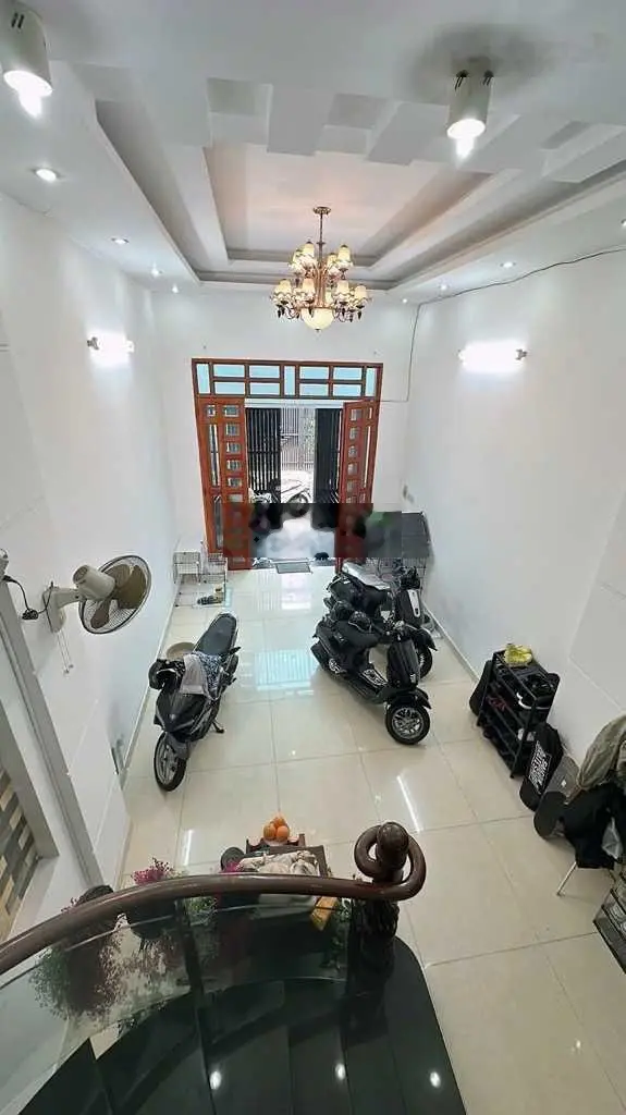 HIẾM, Nhà VIP Hẻm 6m, Nguyễn Hồng Đào, 5 tầng, khu đồng bộ