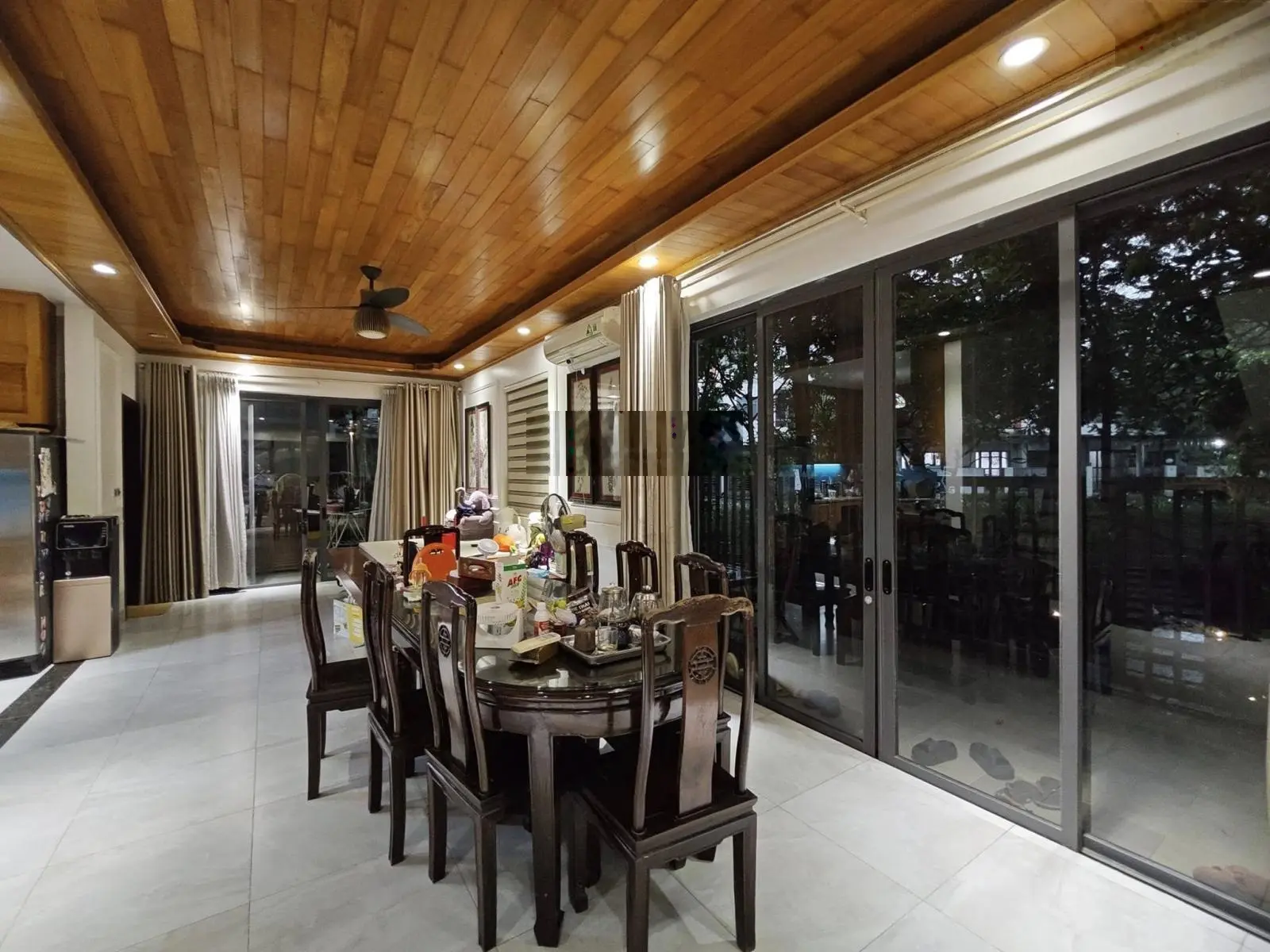 Bán biệt thự vip gamuda. lô góc. 192m2 - 4 tầng, nội thất cao cấp. sổ đỏ cc.