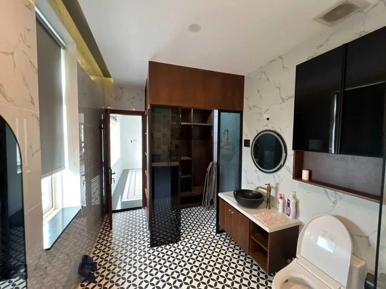 Biệt thự song lập 8x22m 176m2, một trệt 2 lầu, ST hướng Đông Nam, đối diện công viên đẹp 21,5 tỷ