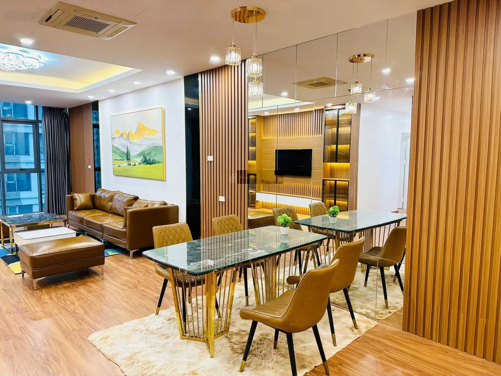 Gia đình tôi bán căn hộ 120m2 BC ĐN ở Golden Field Nguyễn Cơ Thạch giá chỉ 6,5 tỷ có đàm phán