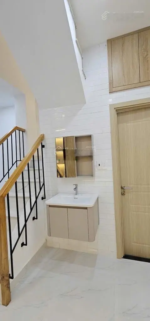 Chỉ 3,94 tỷ có nhà 5 tầng mới xây đẹp, đường Nguyễn Văn Đậu 18,2m2, 5 tầng, phường 5, chỉ 3,94 tỷ
