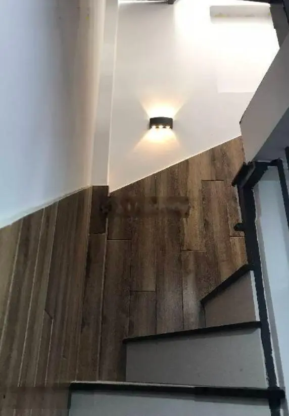 Căn Nhà 1.4 Tỷ Ẩn chứa bí ẩn khó tin (ngay trung tâm TP.HCM ) !! Phù hợp với gia đình trẻ hiện đại