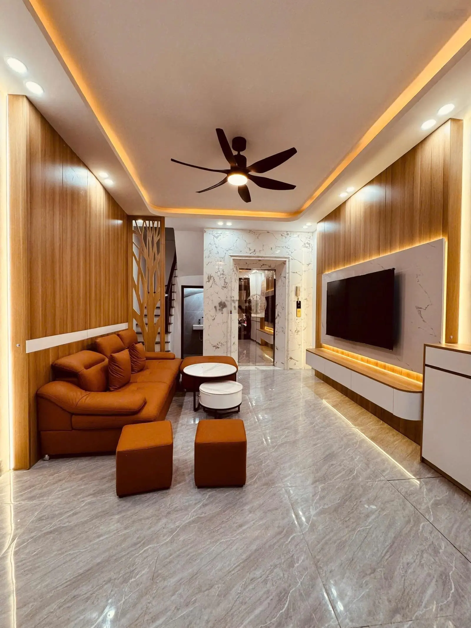 Hàng hiếm tại Thái Thịnh, nhà đầu tư siêu lợi nhuận 8 tầng thang máy Trung Liệt Đống Đa