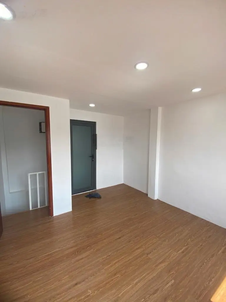 Bán nhà đẹp đường số 13 linh chiểu thủ đức 3 tầng 2 phòng ngủ 3wc chỉ có 2.25tỷ