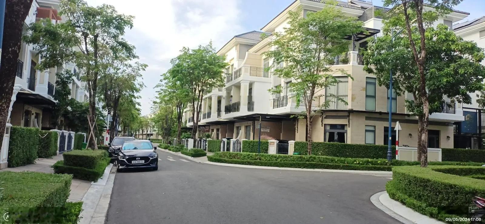 Bán biệt thự sân vườn lớn 17,5x14m Verosa Park, thiết kế 6 PN 4 WC, 214m2 đất, 324m2 sàn, giá 28 tỷ